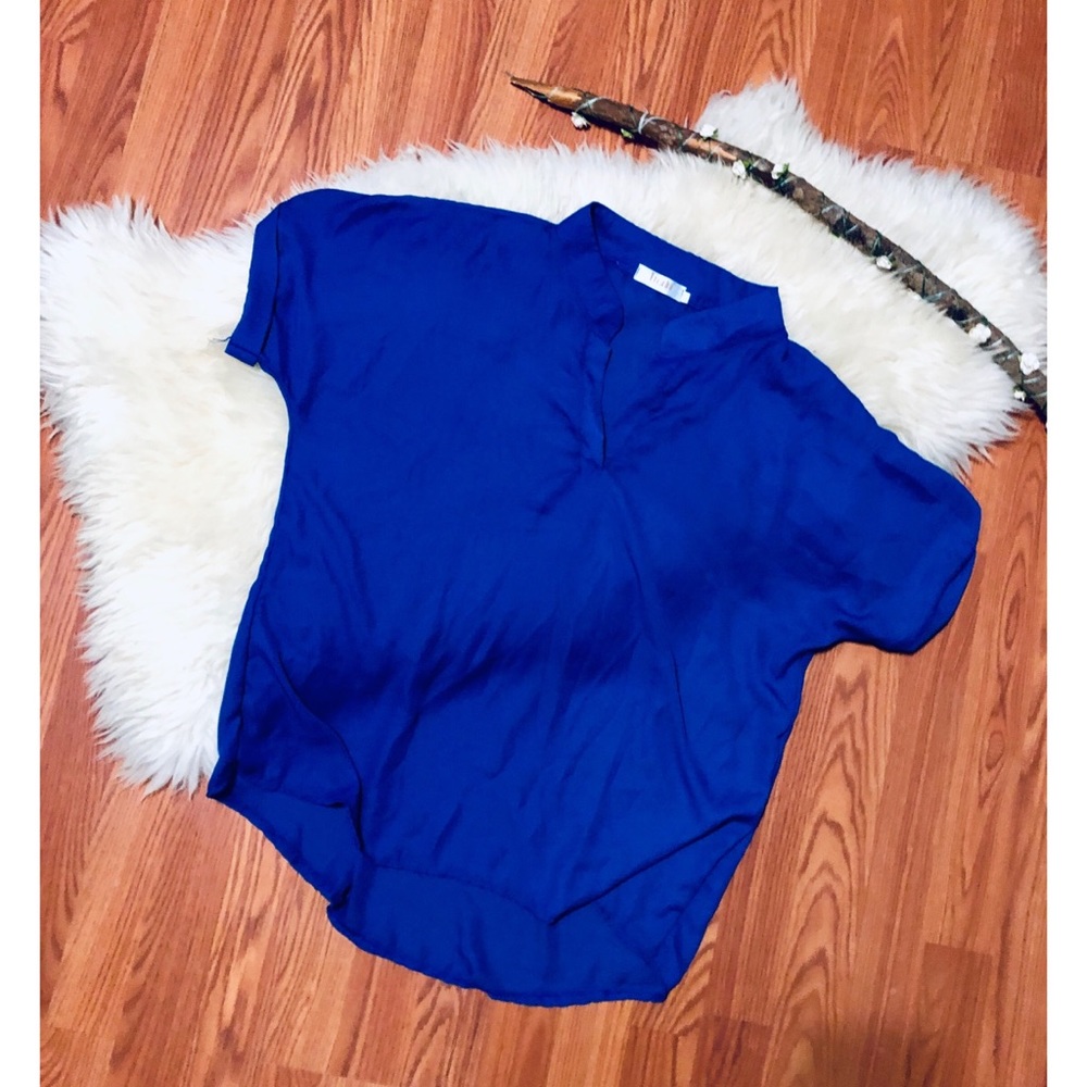 Blue blouse